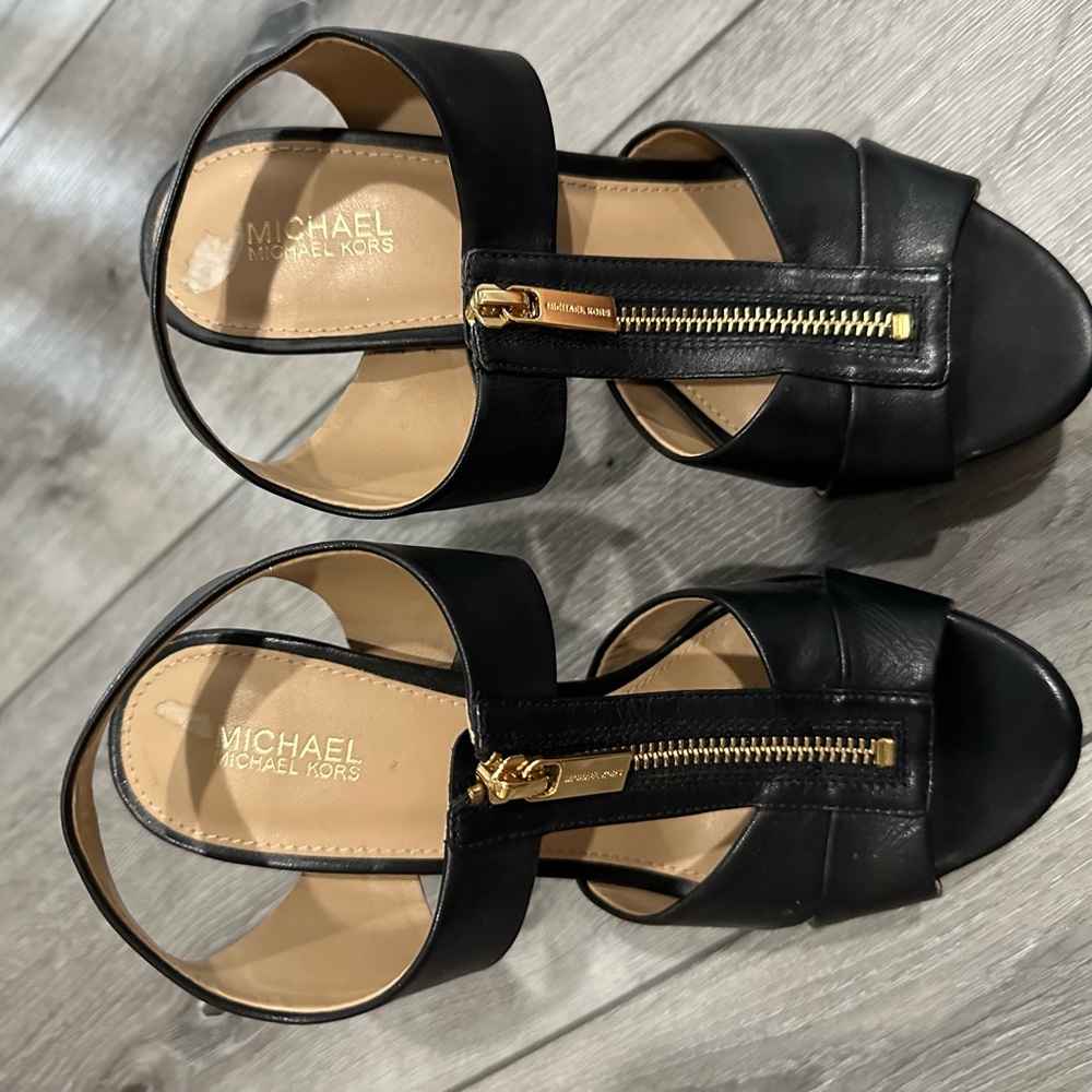 Nearly brand new black leather with gold zippers. Michael Kors heels
